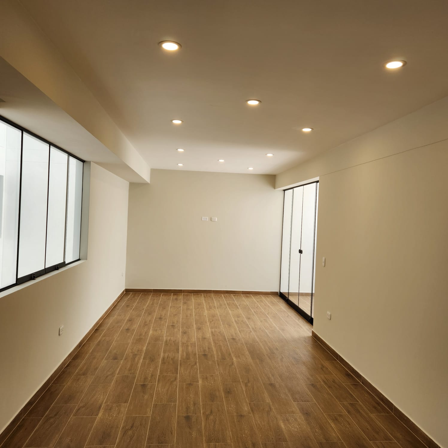 0e016f48-637e-48e7-8193-5f75874ecfb9