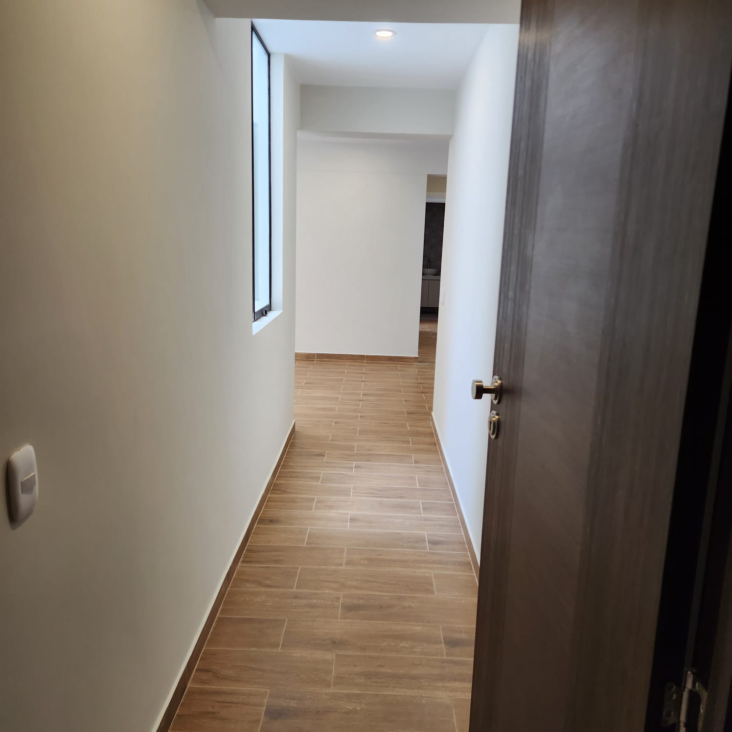 ea6dc33a-ada9-4a98-911b-2c4adc534e22